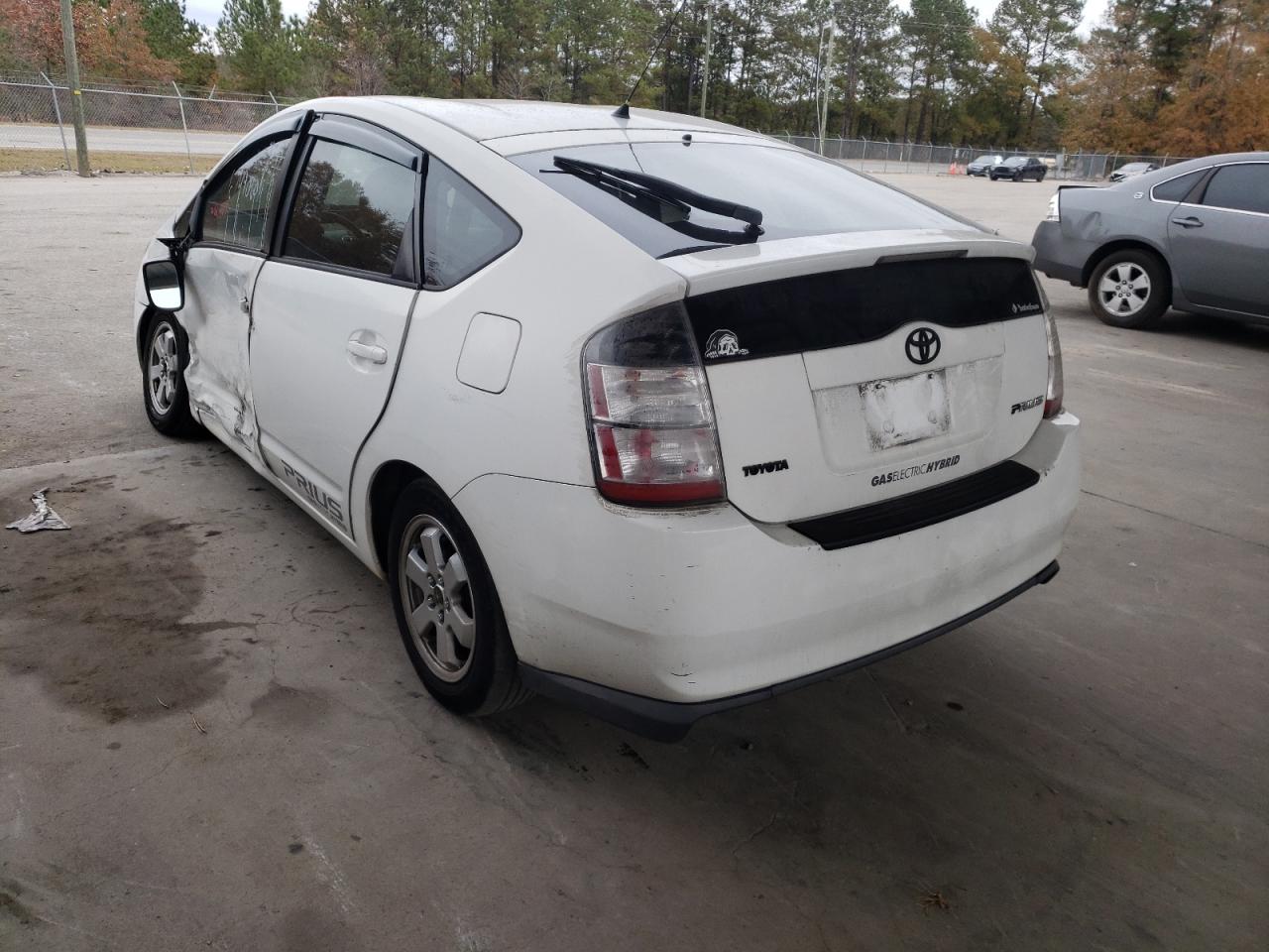 Photo 3 from auction – 2005 TOYOTA PRIUS with VIN JTDKB22U253054212