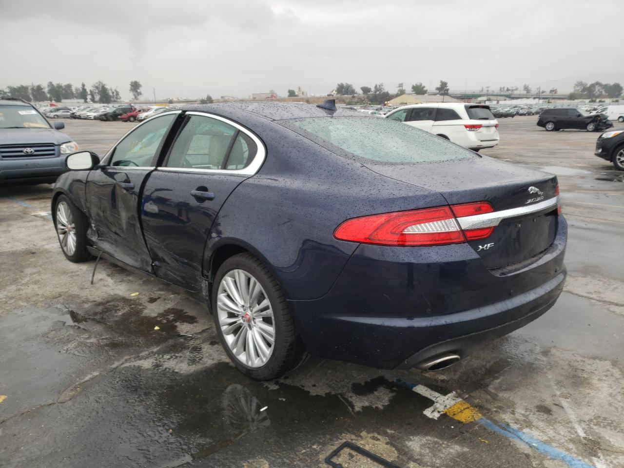 Photo 3 from auction – 2015 JAGUAR XF with VIN SAJWA0FS1FPU56770