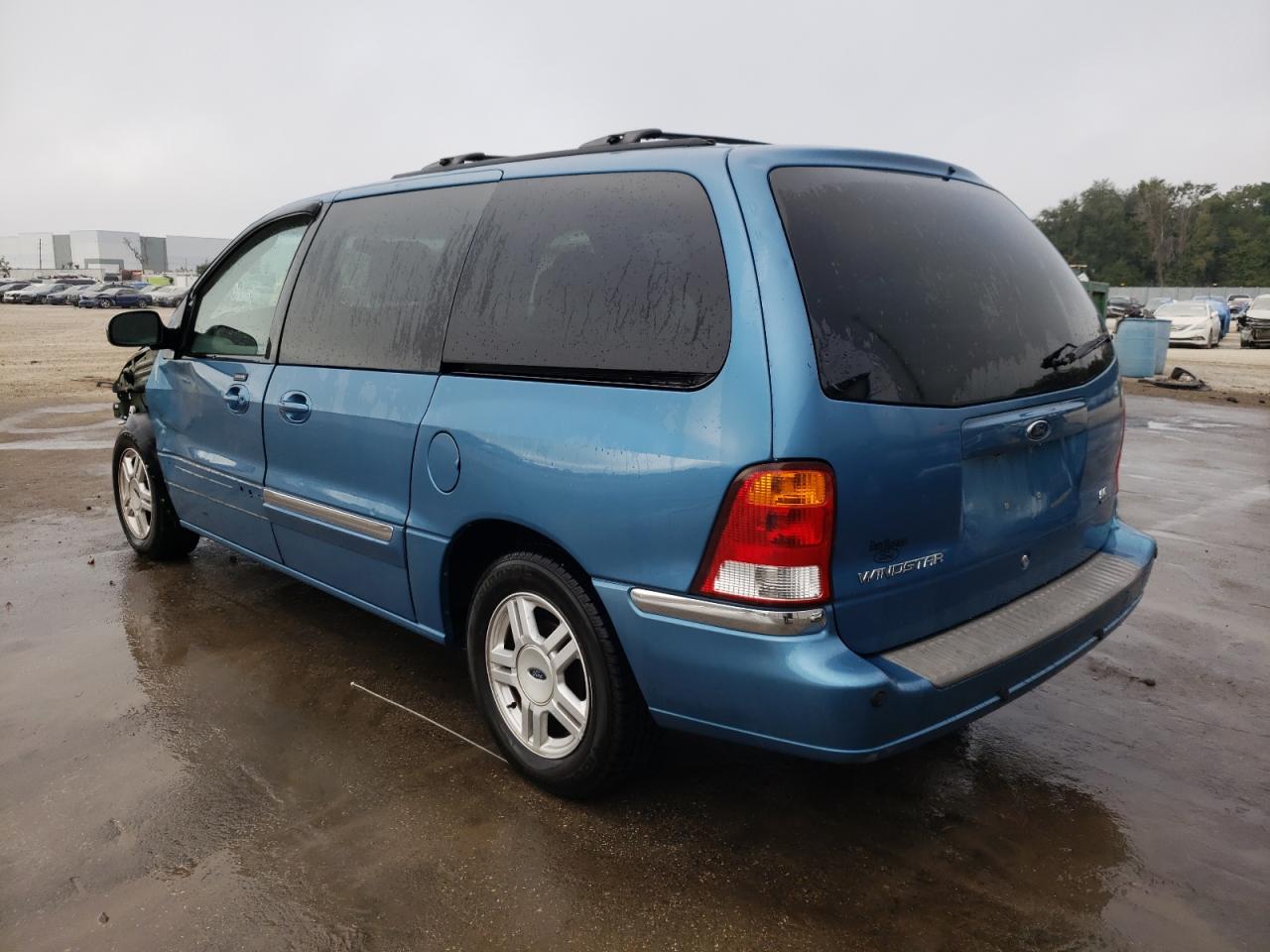 Photo 3 from auction – 2003 FORD WINDSTAR S with VIN 2FMZA52463BB47617