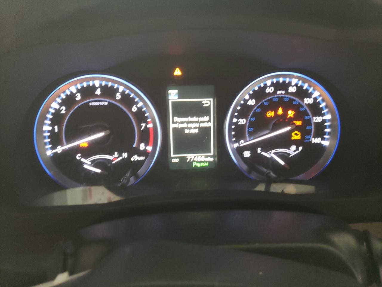 Photo 8 from auction – 2017 TOYOTA HIGHLANDER with VIN 5TDDZRFHXHS437067