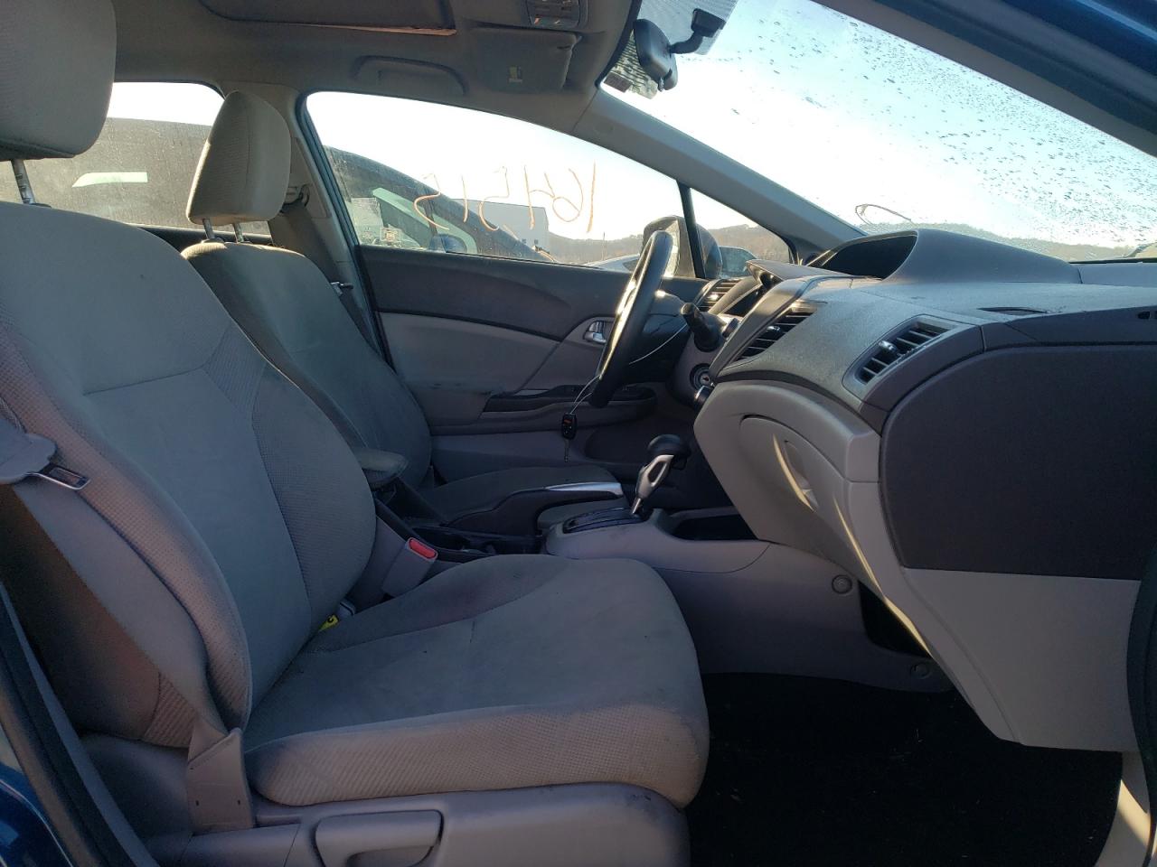 Photo 5 from auction – 2012 HONDA CIVIC EX with VIN 2HGFB2F8XCH533441