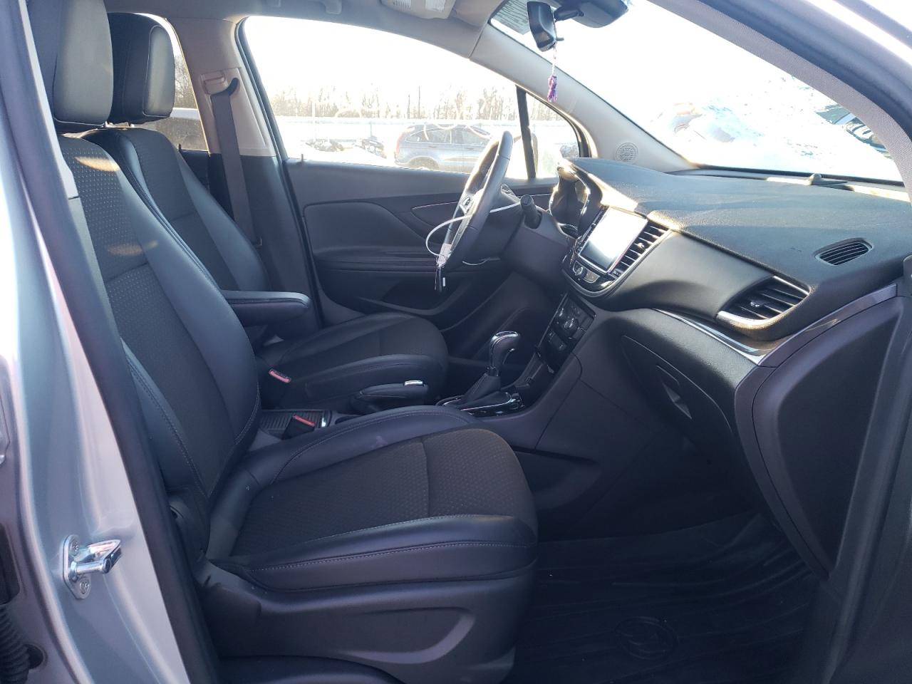 Photo 5 from auction – 2020 BUICK ENCORE PRE with VIN KL4CJASB3LB014508
