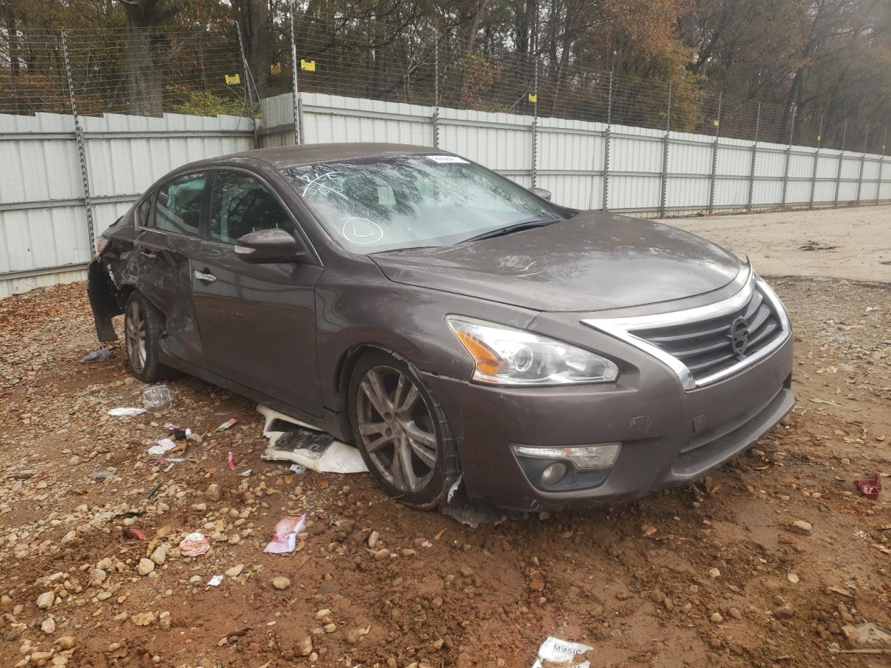 NISSAN ALTIMA 3.5 2015 with VIN 1N4BL3AP9FC571724 - Photo from auction
