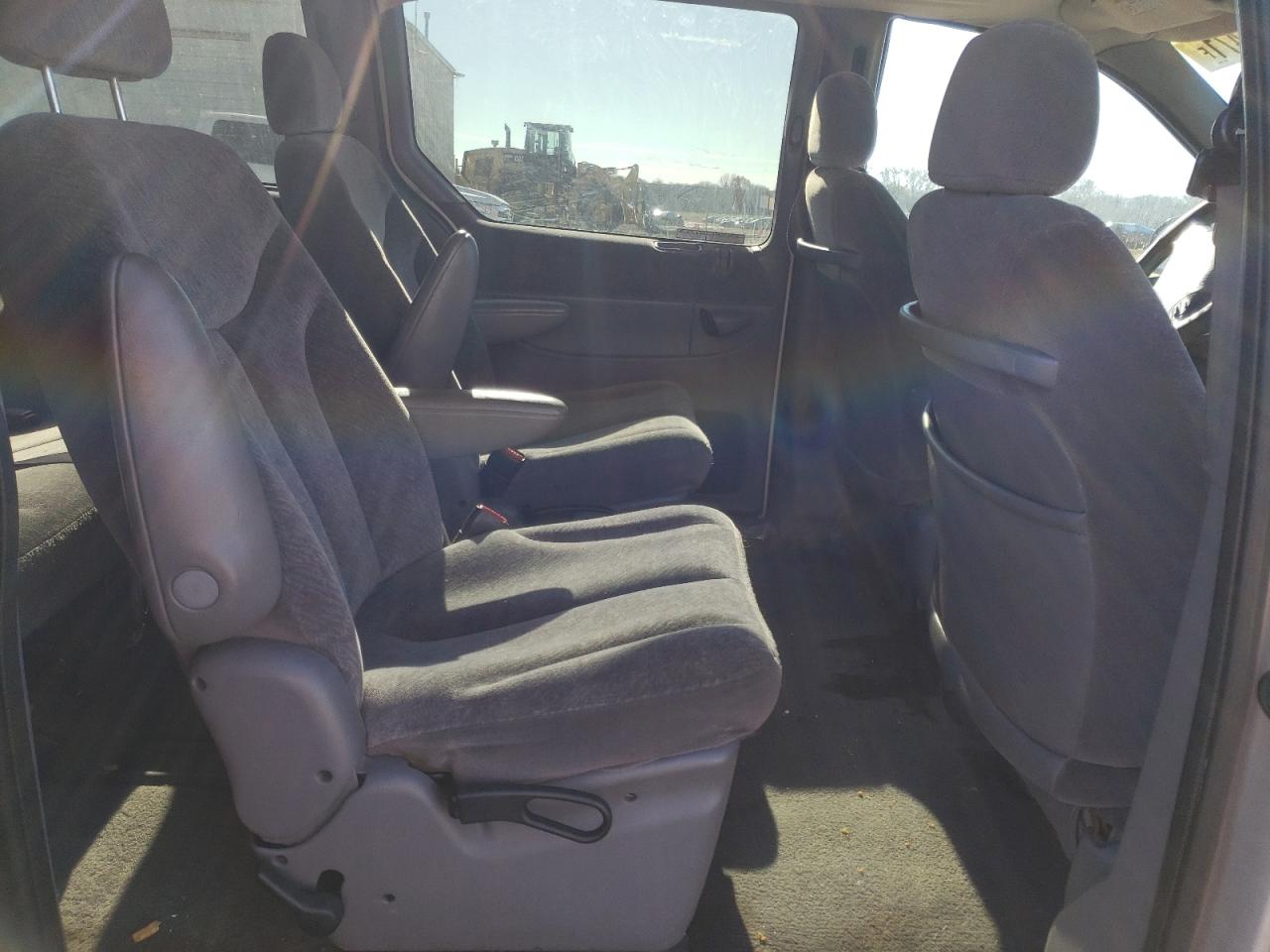 Foto 6 de la subasta – 2000 CHRYSLER TOWN&COUNT con VIN 1C4GP44G6YB658382