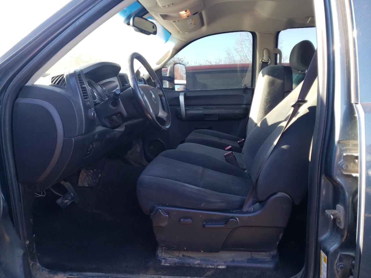 Photo 5 from auction – 2008 CHEVROLET SILVERADO with VIN 1GCHK23K08F156795