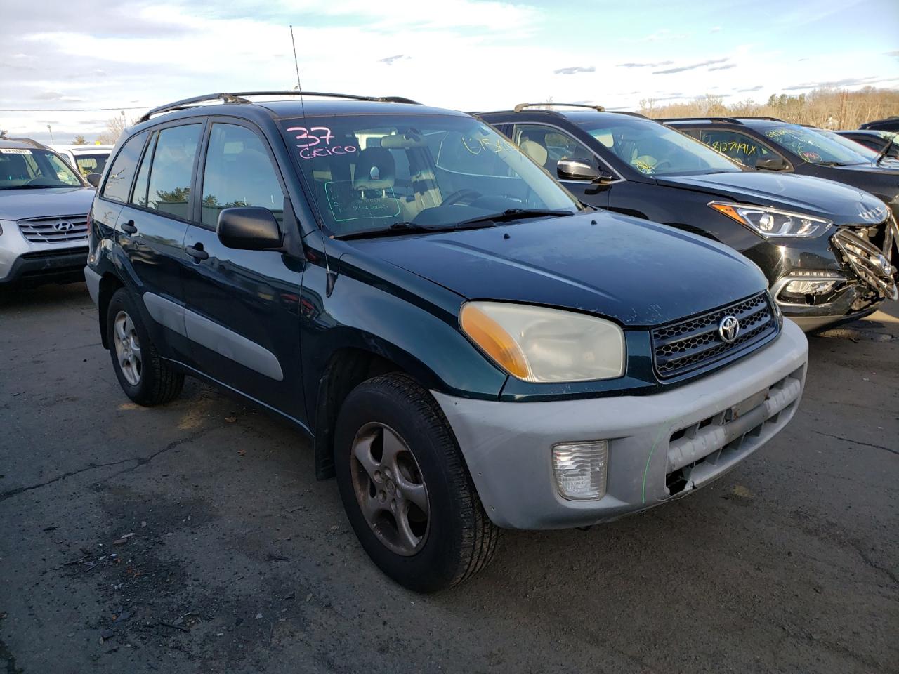 TOYOTA RAV4 2001 with VIN JTEHH20VX10029974 - Photo from auction