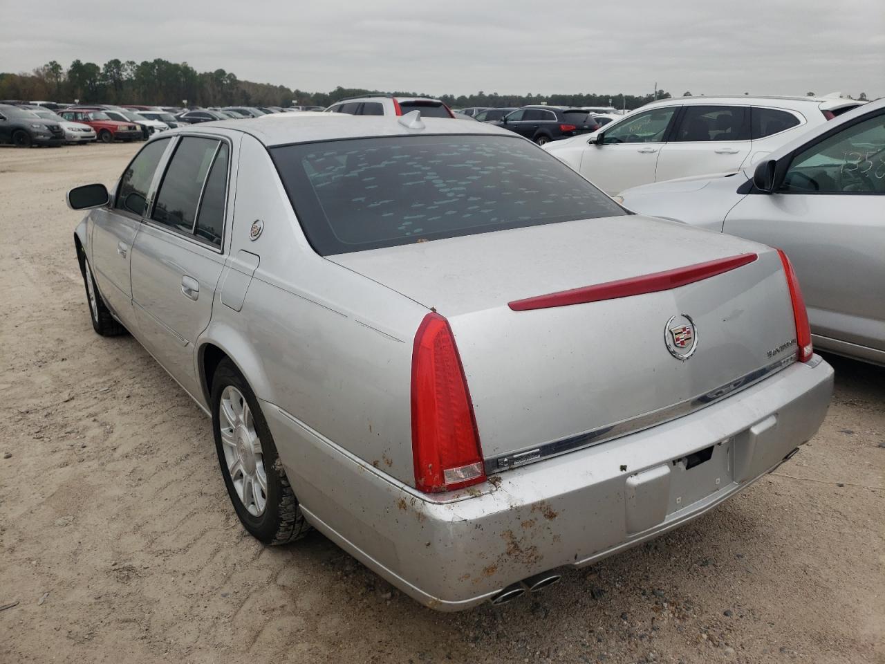 Photo 3 from auction – 2011 CADILLAC DTS with VIN 1G6KA5E66BU120495