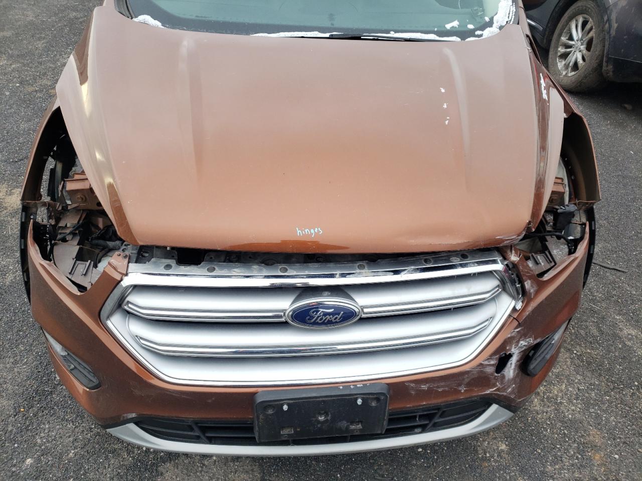 Фото 7 с аукциона – 2017 FORD ESCAPE SE с VIN 1FMCU9GD3HUC65056