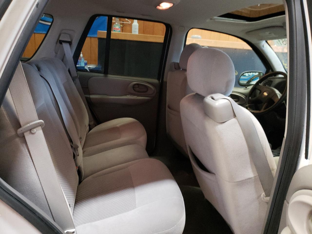 Photo 6 from auction – 2008 CHEVROLET TRAILBLAZE with VIN 1GNDT13S082241334