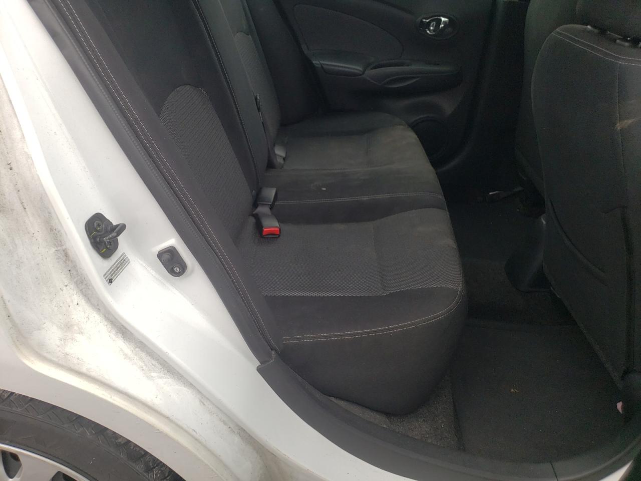 Photo 6 from auction – 2016 NISSAN VERSA S with VIN 3N1CN7AP9GL895779
