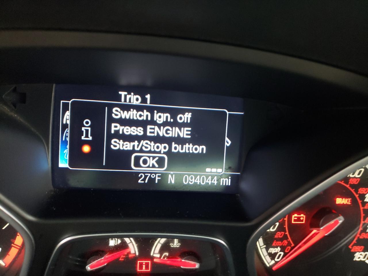 Zdjęcie 8 z aukcji – 2013 FORD FOCUS ST z VIN 1FADP3L93DL376842