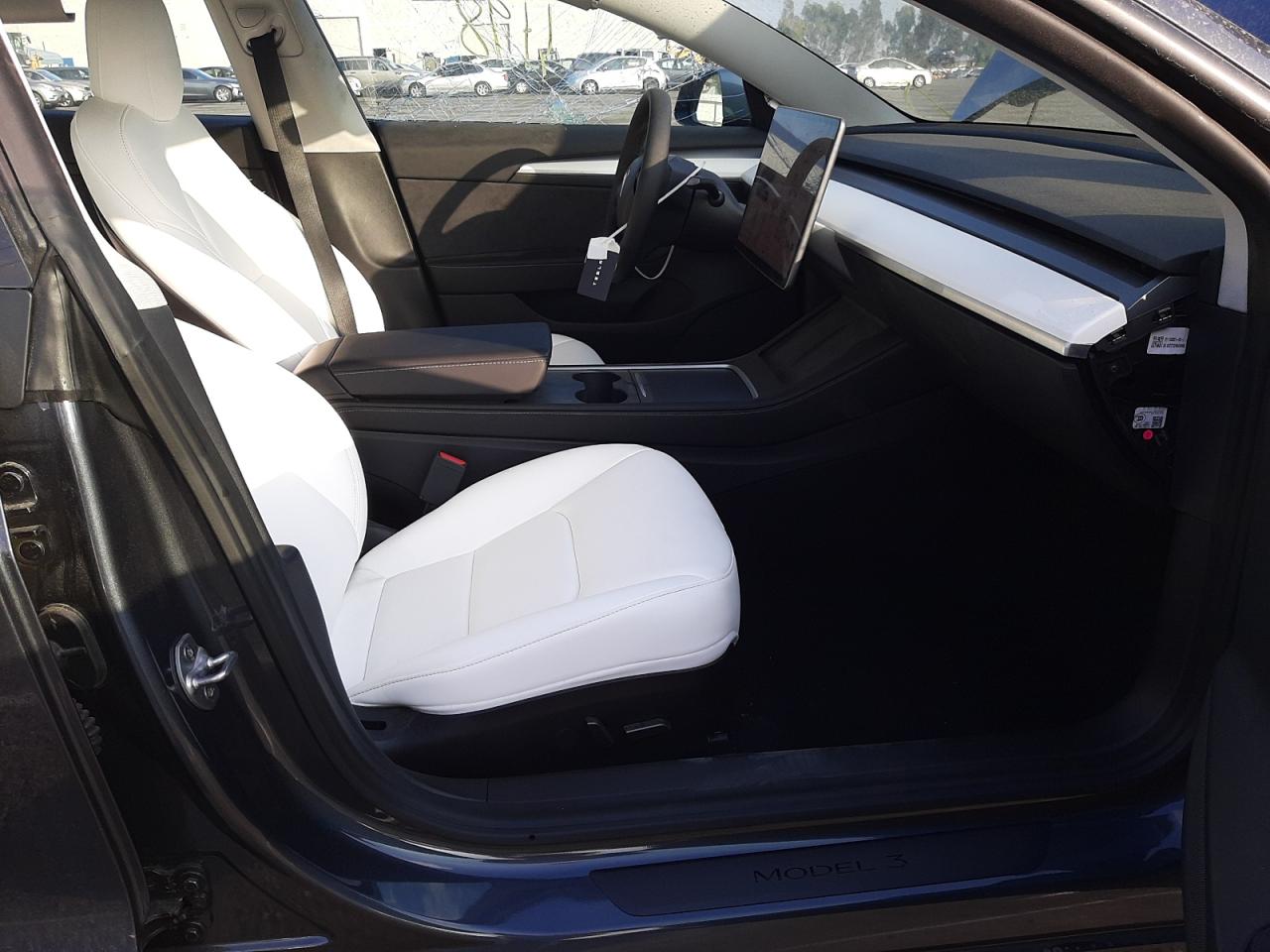 Photo 5 from auction – 2021 TESLA MODEL 3 with VIN 5YJ3E1EB2MF033457