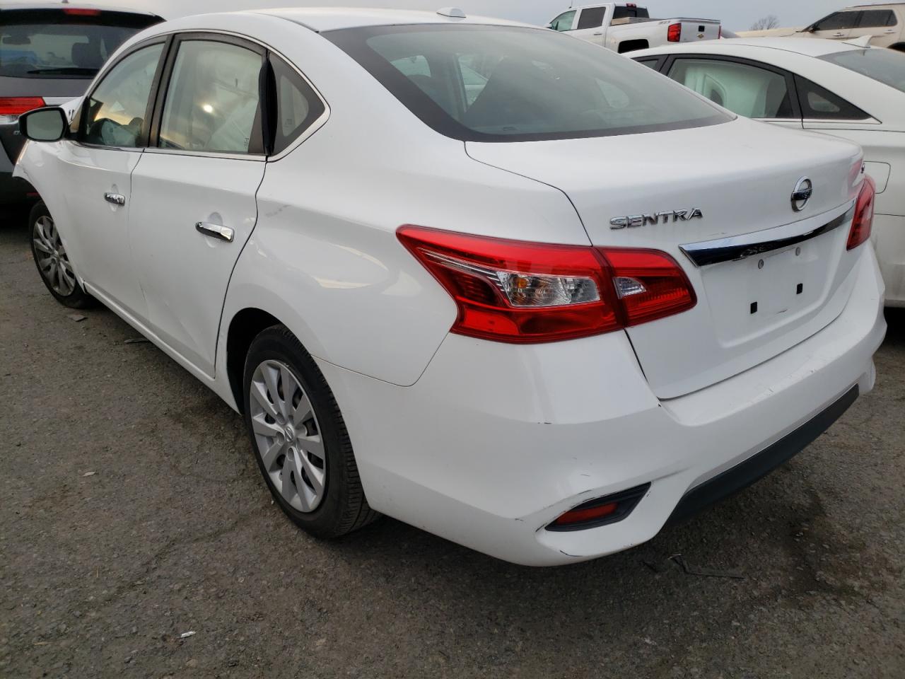 Photo 3 from auction – 2017 NISSAN SENTRA S with VIN 3N1AB7AP4HY217154