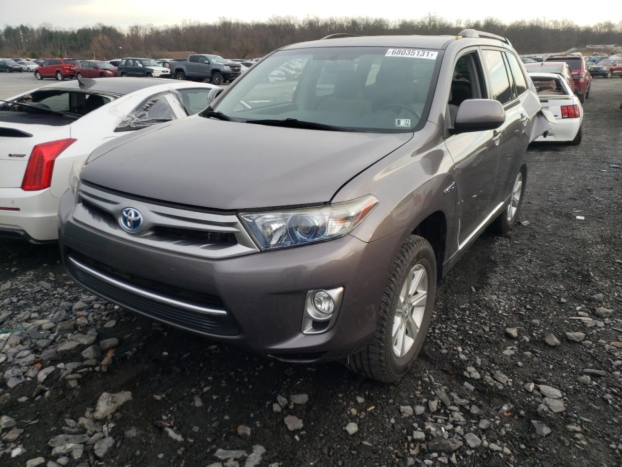 Photo 2 from auction – 2013 TOYOTA HIGHLANDER with VIN JTEBC3EH4D2015235