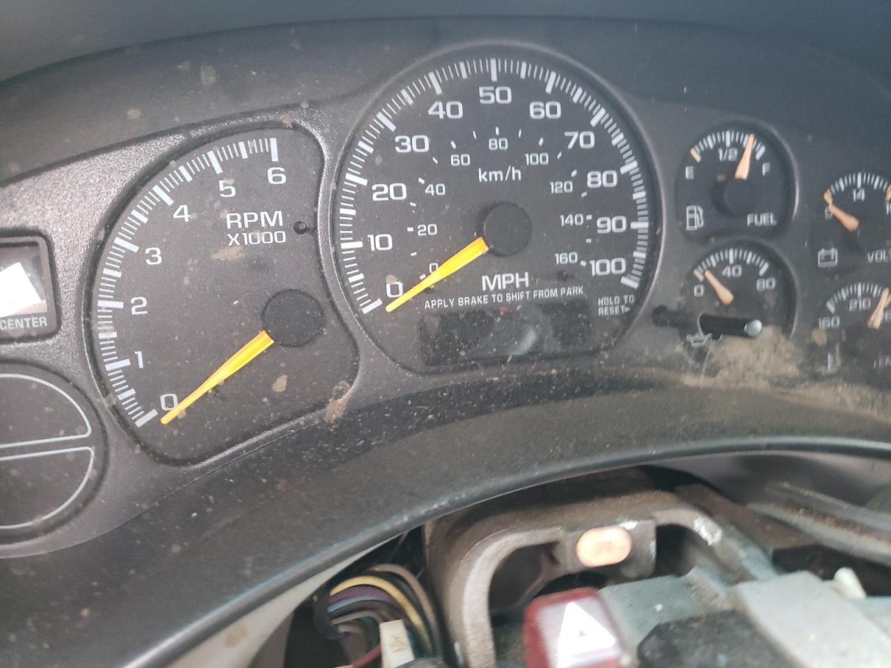 Photo 8 from auction – 1999 GMC NEW SIERRA with VIN 2GTEC19V0X1506847