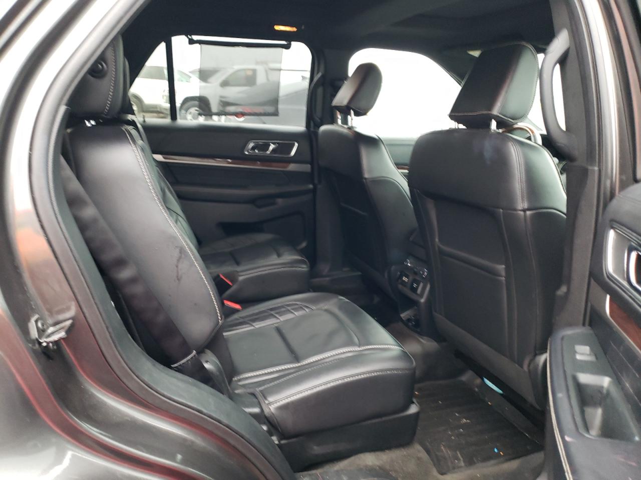 Photo 6 from auction – 2018 FORD EXPLORER P with VIN 1FM5K8HT7JGA79183