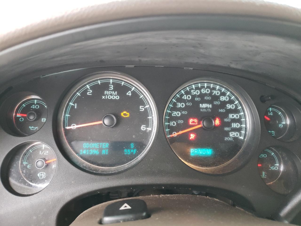 Photo 8 from auction – 2010 CHEVROLET TAHOE C150 with VIN 1GNMCBE33AR228215
