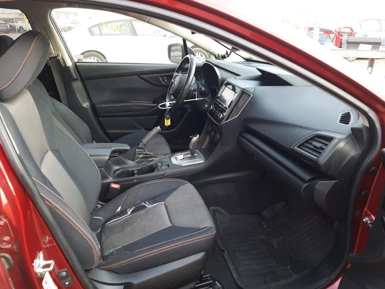 Photo 5 from auction – 2018 SUBARU CROSSTREK with VIN JF2GTABCXJH349772