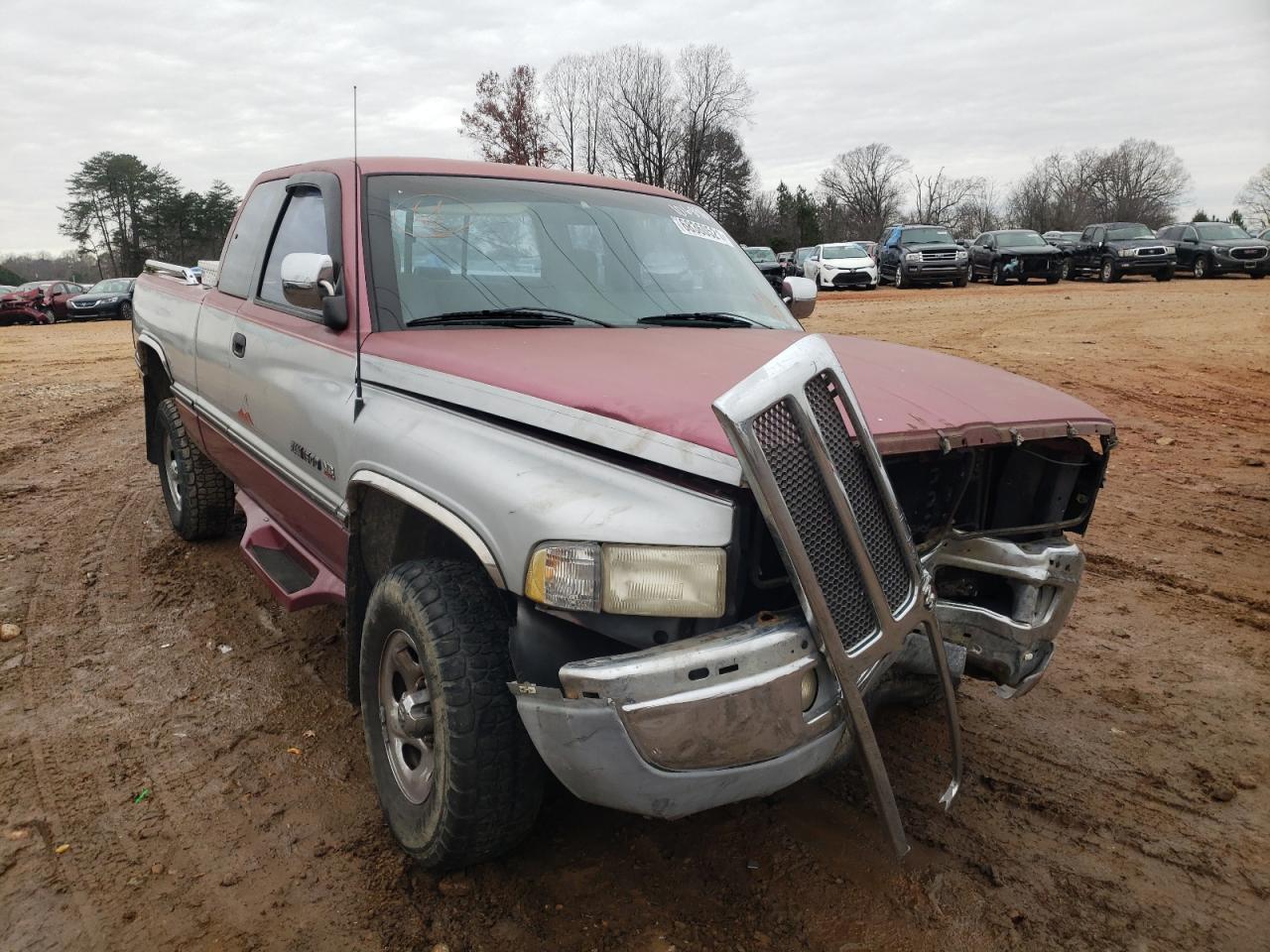 Photo 1 from auction – 1996 DODGE RAM 1500 with VIN 3B7HF13Z5TG106896