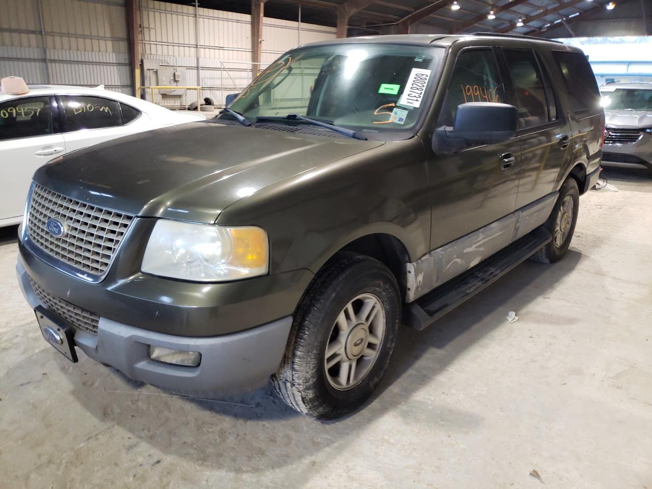 Photo 2 from auction – 2003 FORD EXPEDITION with VIN 1FMRU15W43LC36955