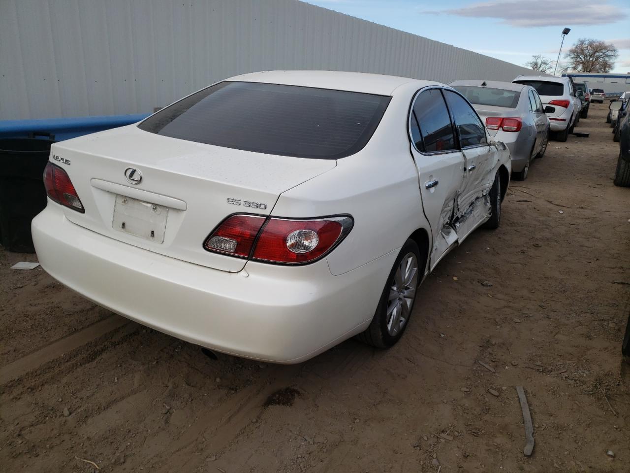 Photo 4 from auction – 2004 LEXUS ES 330 with VIN JTHBA30G645053006