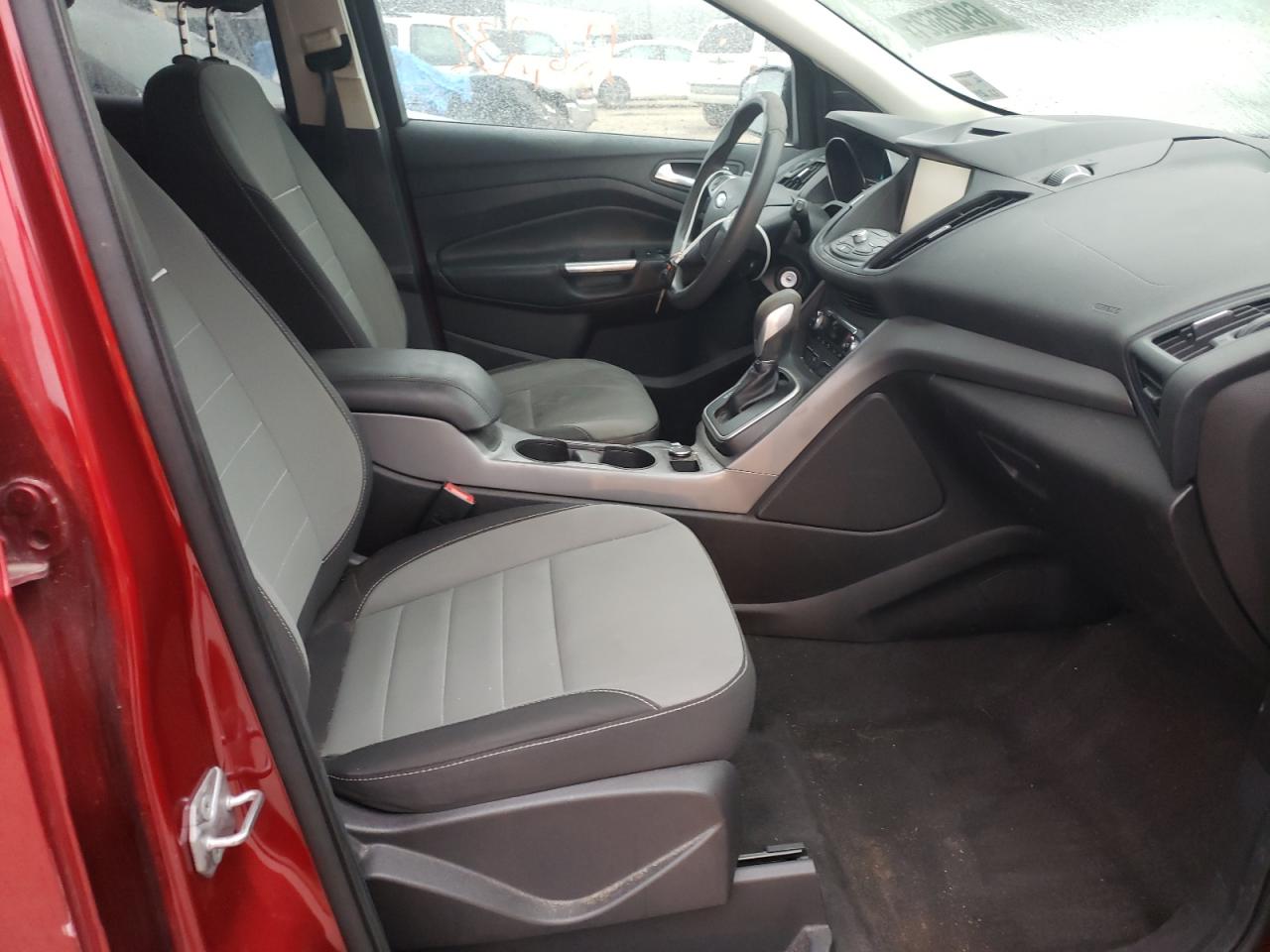 Photo 5 from auction – 2014 FORD ESCAPE SE with VIN 1FMCU0GX7EUA58252