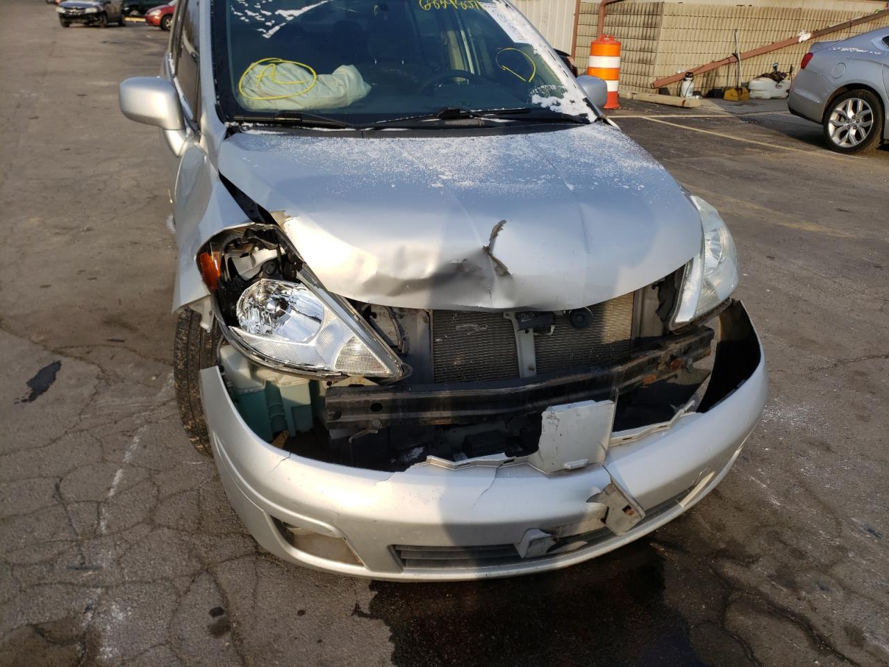 Photo 9 from auction – 2010 NISSAN VERSA S with VIN 3N1BC1AP6AL393530