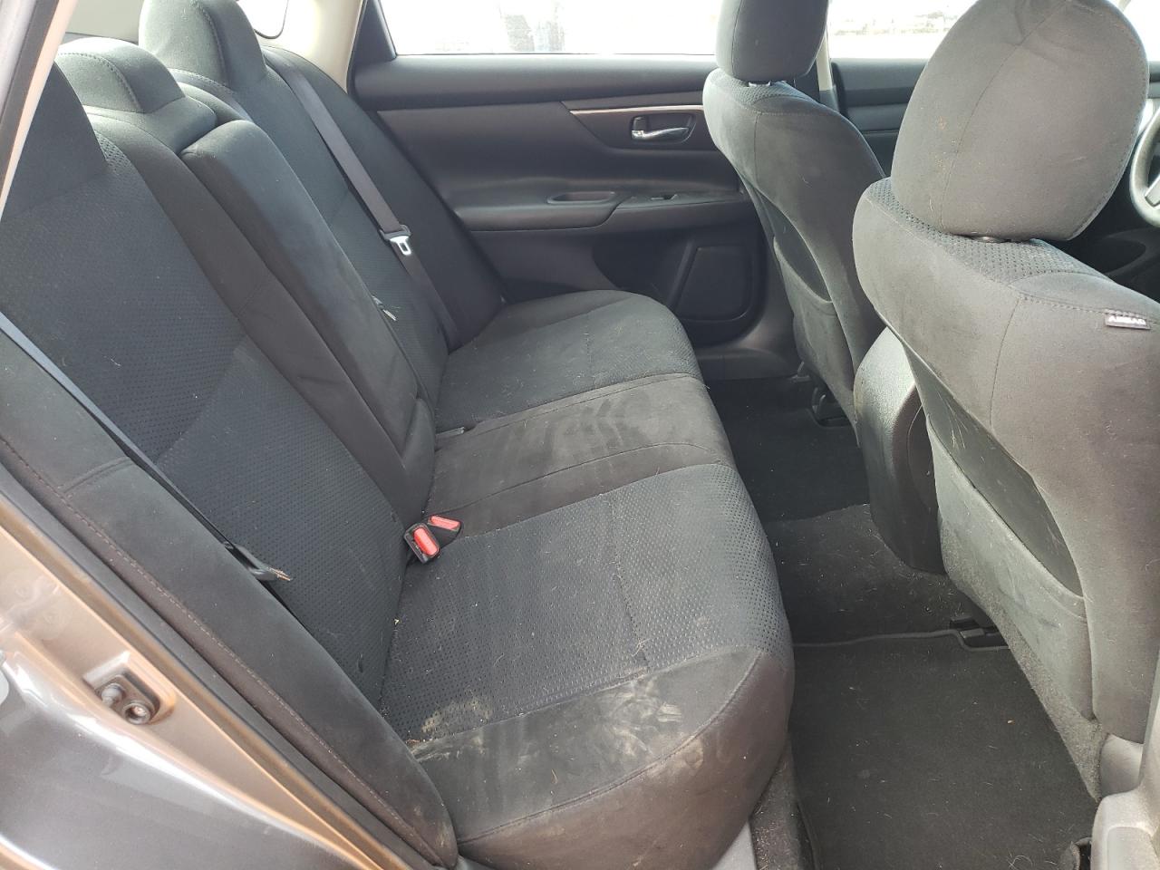 Photo 6 from auction – 2015 NISSAN ALTIMA 2.5 with VIN 1N4AL3AP6FC592719
