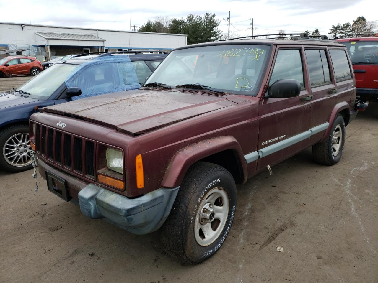 Photo 2 from auction – 2001 JEEP CHEROKEE with VIN 1J4FF48S1YL246484