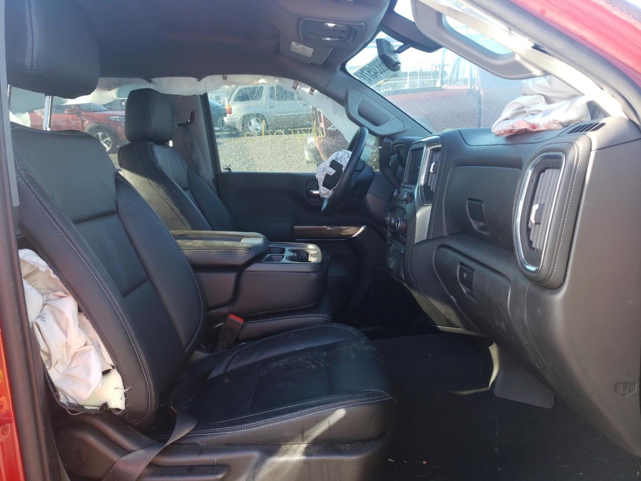 Photo 5 from auction – 2021 CHEVROLET SILVERADO with VIN 3GCUYDET2MG340109