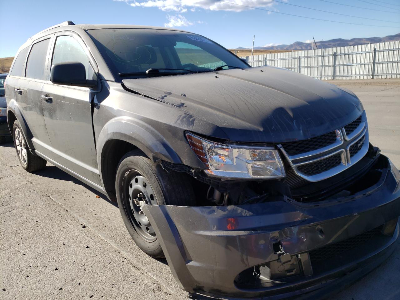 DODGE JOURNEY SE 2018 with VIN 3C4PDCAB2JT347659 - Photo from auction