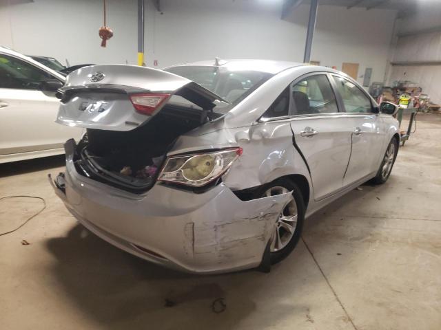Photo 4 from auction – 2013 HYUNDAI SONATA SE with VIN 5NPEC4AC0DH606291