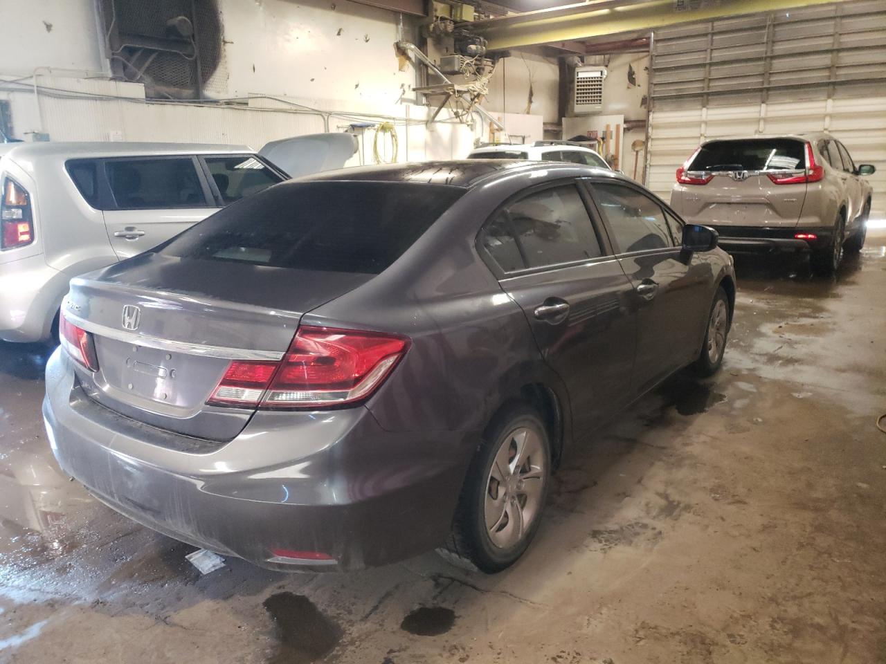 Photo 4 from auction – 2014 HONDA CIVIC LX with VIN 19XFB2F50EE000078