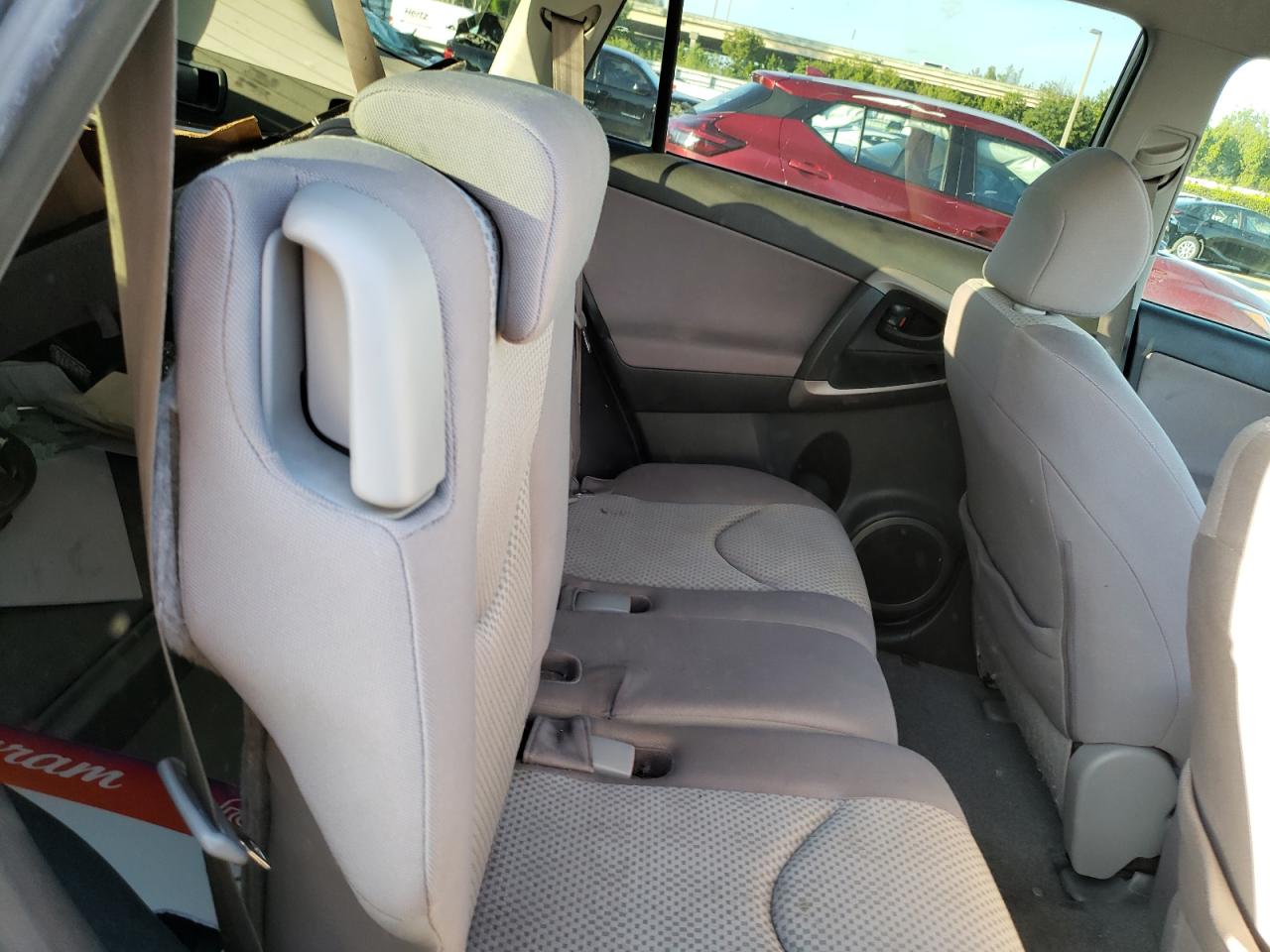 Photo 6 from auction – 2008 TOYOTA RAV4 with VIN JTMZD33V585104342