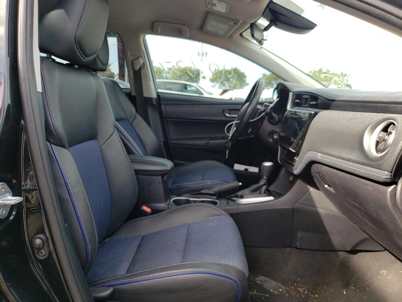 Photo 5 from auction – 2017 TOYOTA COROLLA L with VIN 2T1BURHE6HC896291