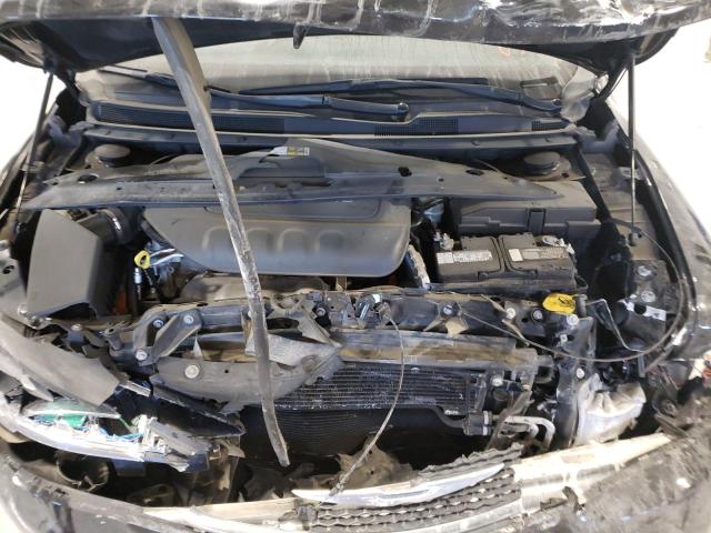 Photo 7 from auction – 2015 CHRYSLER 200 LIMITE with VIN 1C3CCCAB5FN686557