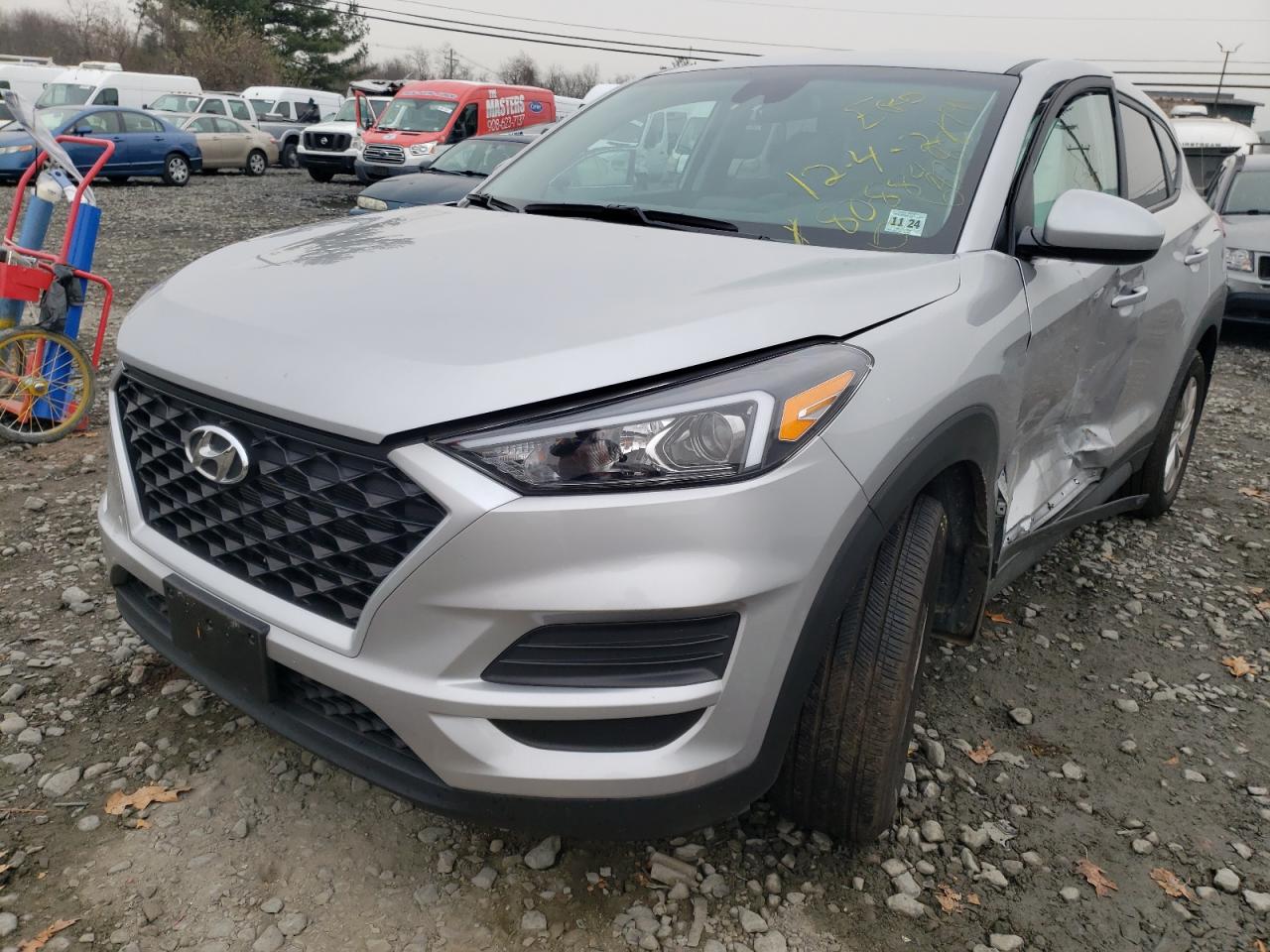 Photo 2 from auction – 2020 HYUNDAI TUCSON SE with VIN KM8J2CA48LU080884