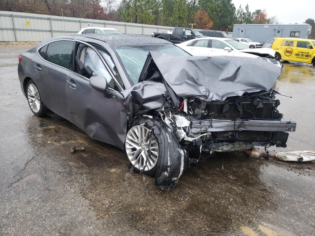 LEXUS ES 350 2013 with VIN JTHBK1GG6D2000413 - Photo from auction