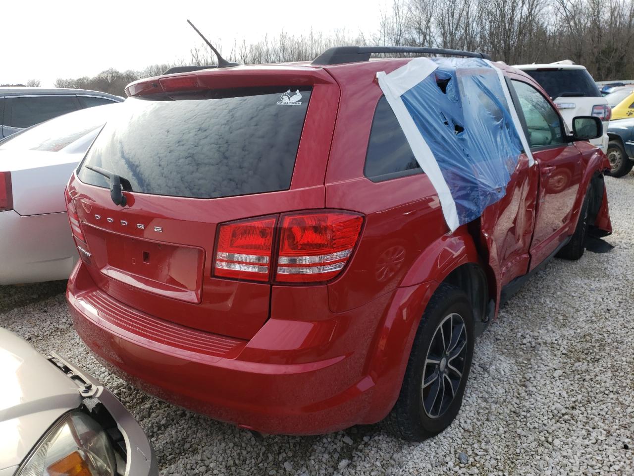 Фото 4 с аукциона – 2017 DODGE JOURNEY SE с VIN 3C4PDCABXHT684204