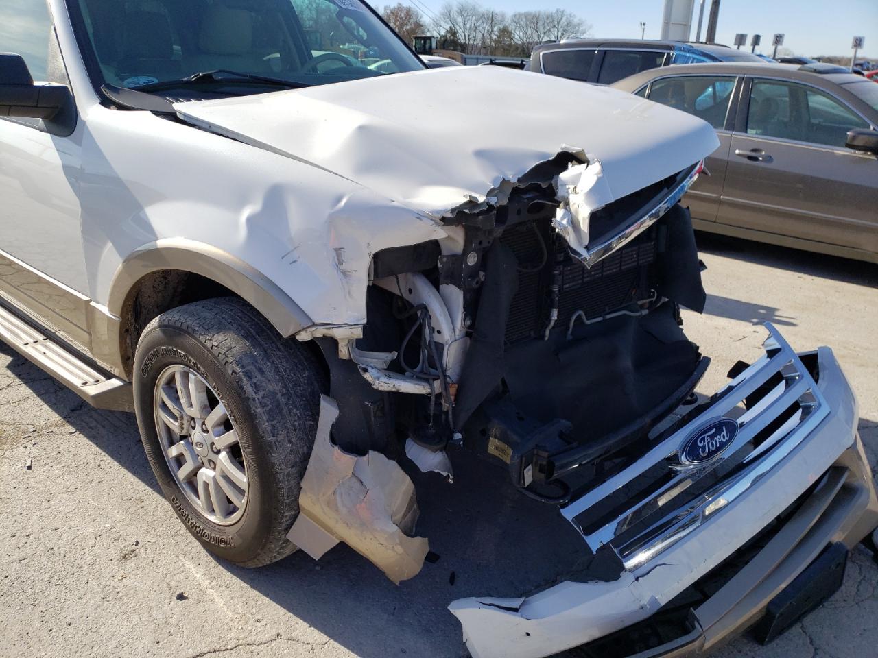 Photo 9 from auction – 2013 FORD EXPEDITION with VIN 1FMJU1J56DEF69089