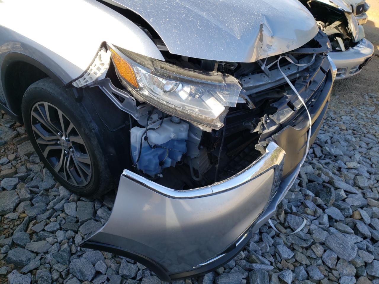Photo 9 from auction – 2017 MITSUBISHI OUTLANDER with VIN JA4AZ3A36HZ044770