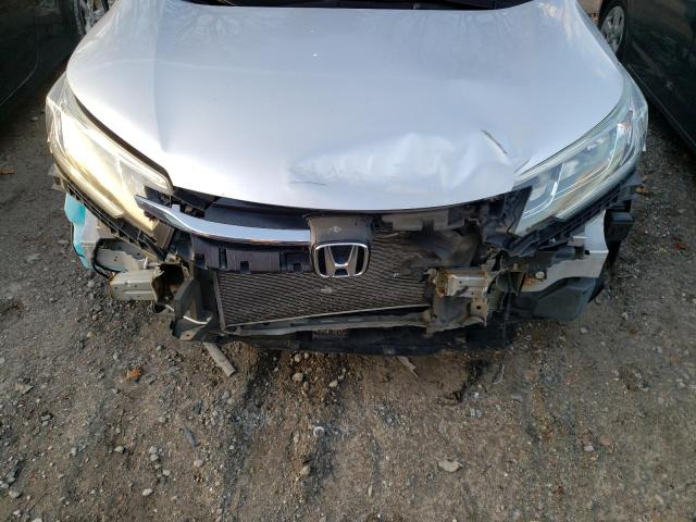 Photo 7 from auction – 2015 HONDA CR-V LX with VIN 2HKRM4H30FH641548