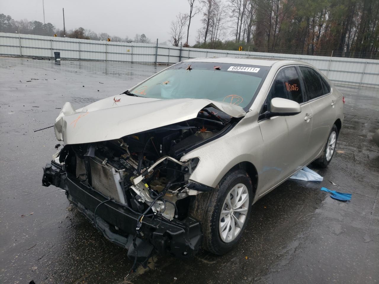 Photo 2 from auction – 2015 TOYOTA CAMRY LE with VIN 4T1BF1FK0FU953343