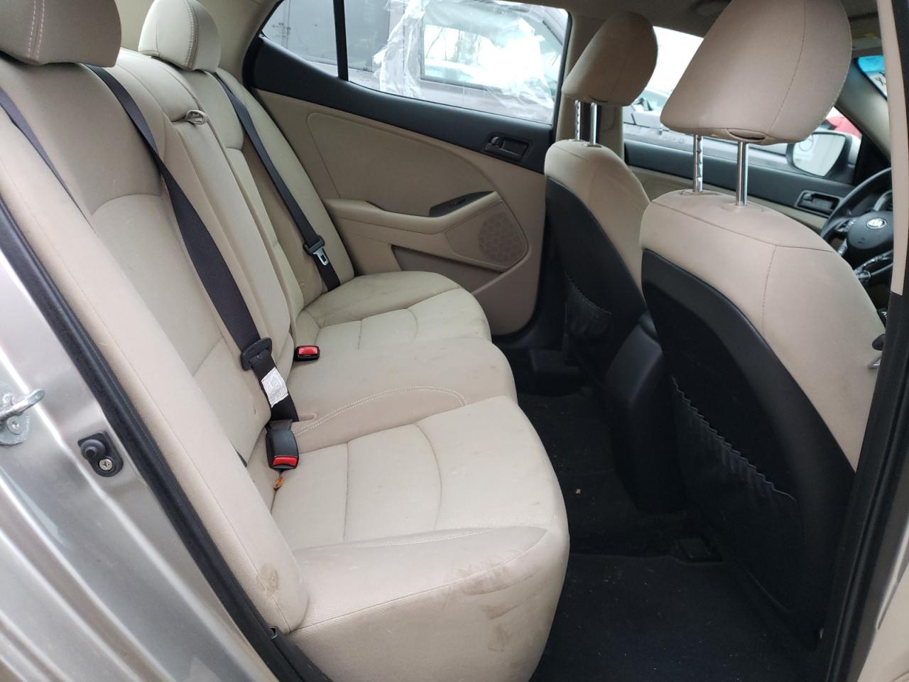 Photo 6 from auction – 2013 KIA OPTIMA LX with VIN KNAGM4A77D5377422