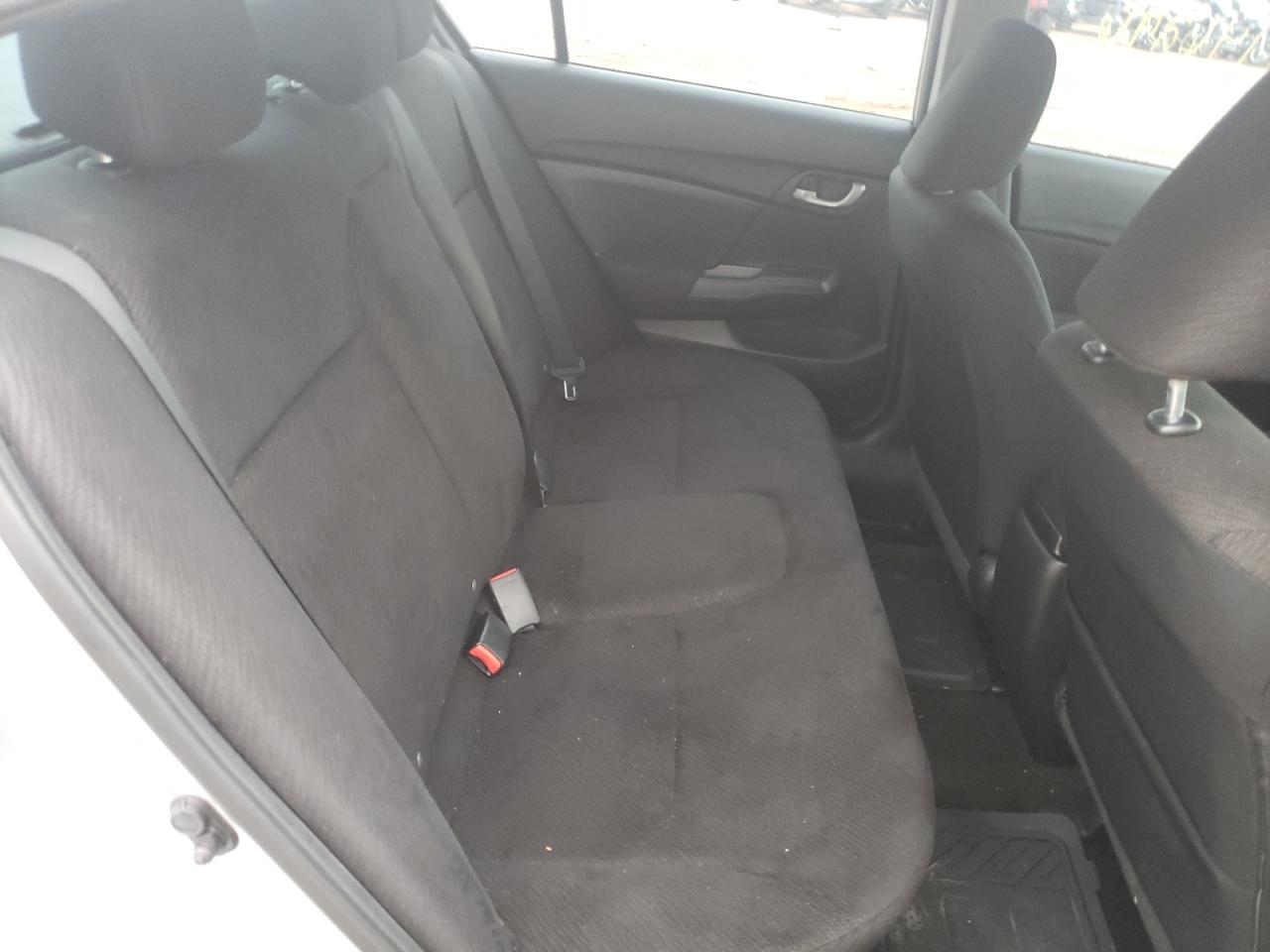 Photo 6 from auction – 2013 HONDA CIVIC LX with VIN 19XFB2F53DE095900