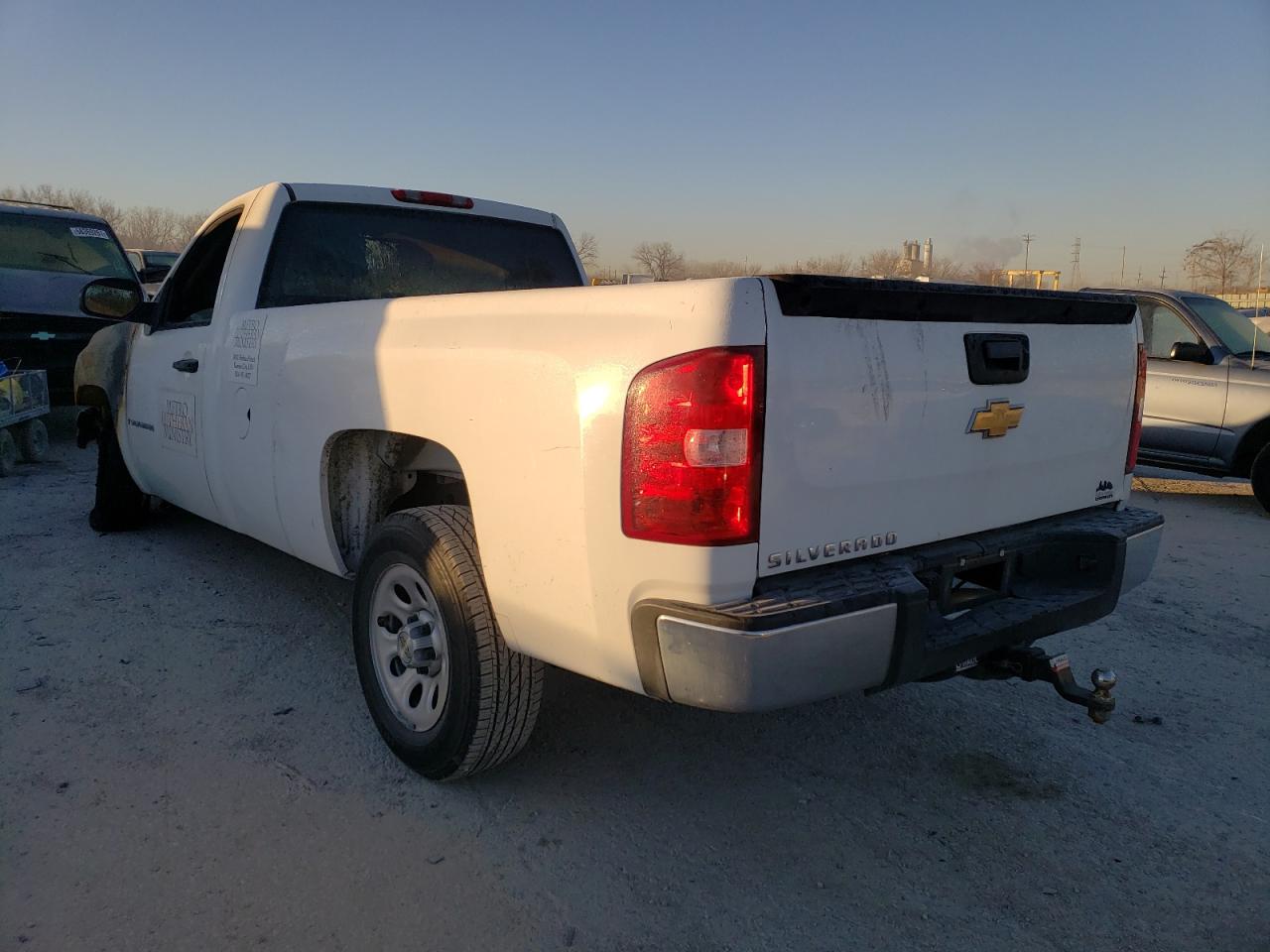 Photo 3 from auction – 2007 CHEVROLET SILVERADO with VIN 1GCEC14C77Z526221