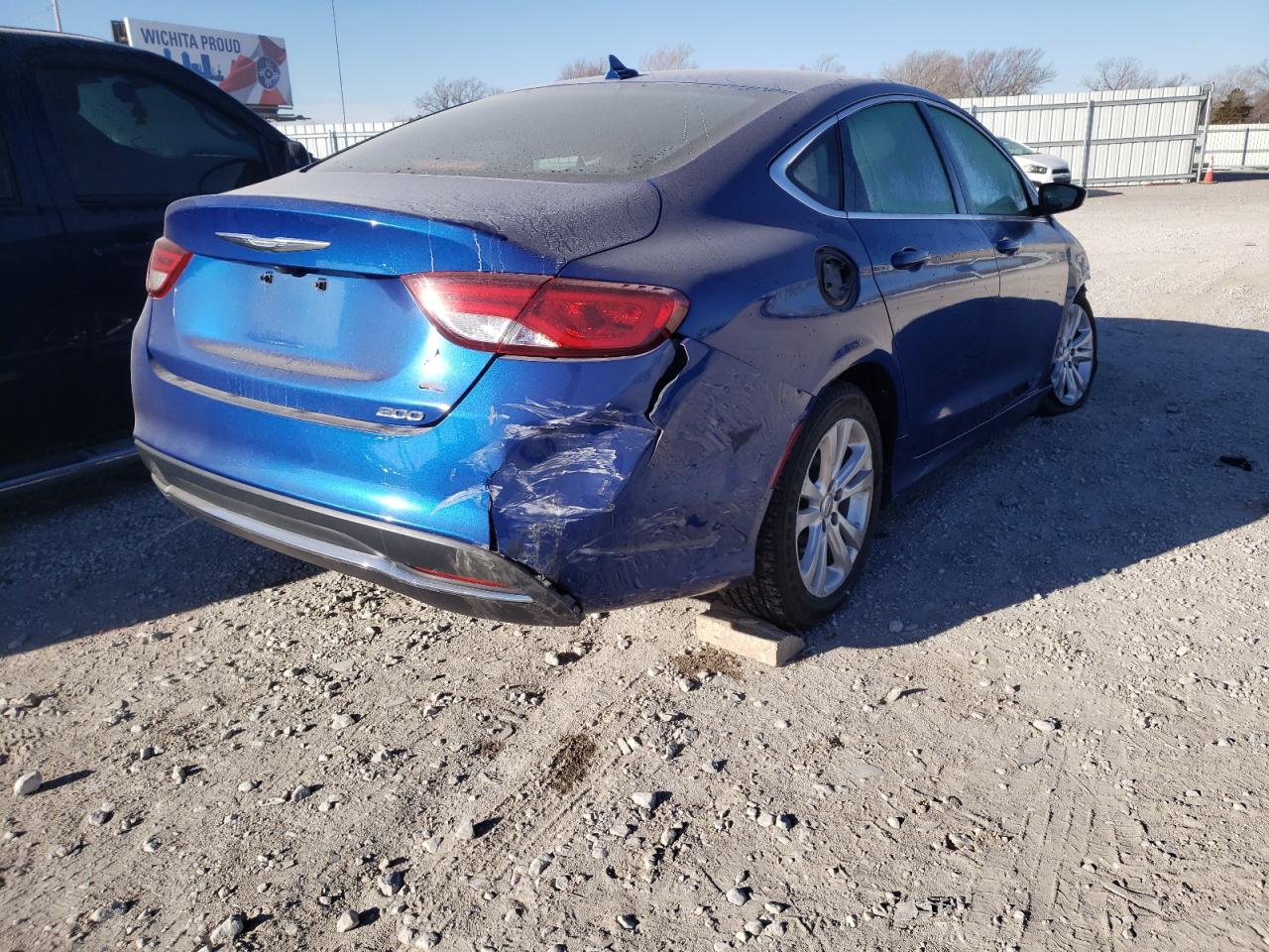 Photo 4 from auction – 2016 CHRYSLER 200 LIMITE with VIN 1C3CCCAB8GN129739