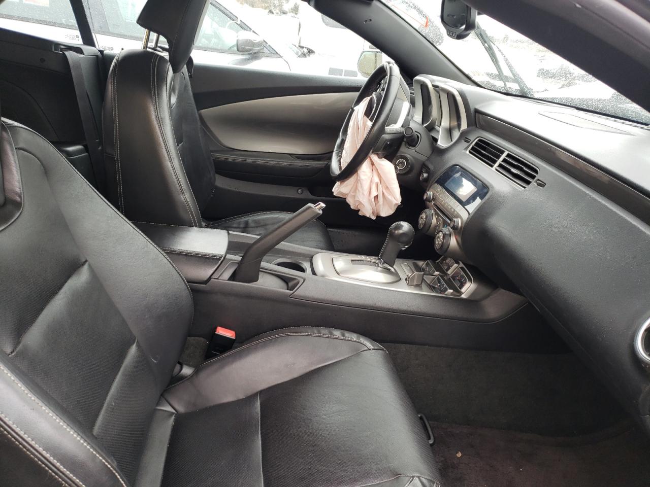 Photo 5 from auction – 2011 CHEVROLET CAMARO LT with VIN 2G1FC3DD9B9174103