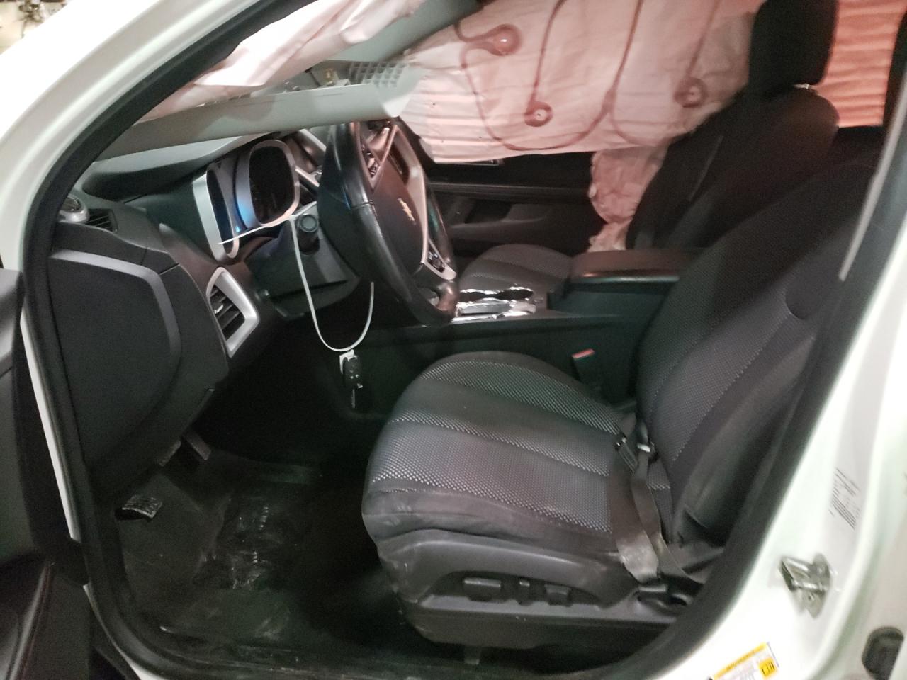 Photo 5 from auction – 2014 CHEVROLET EQUINOX LT with VIN 1GNFLFEK6EZ133693