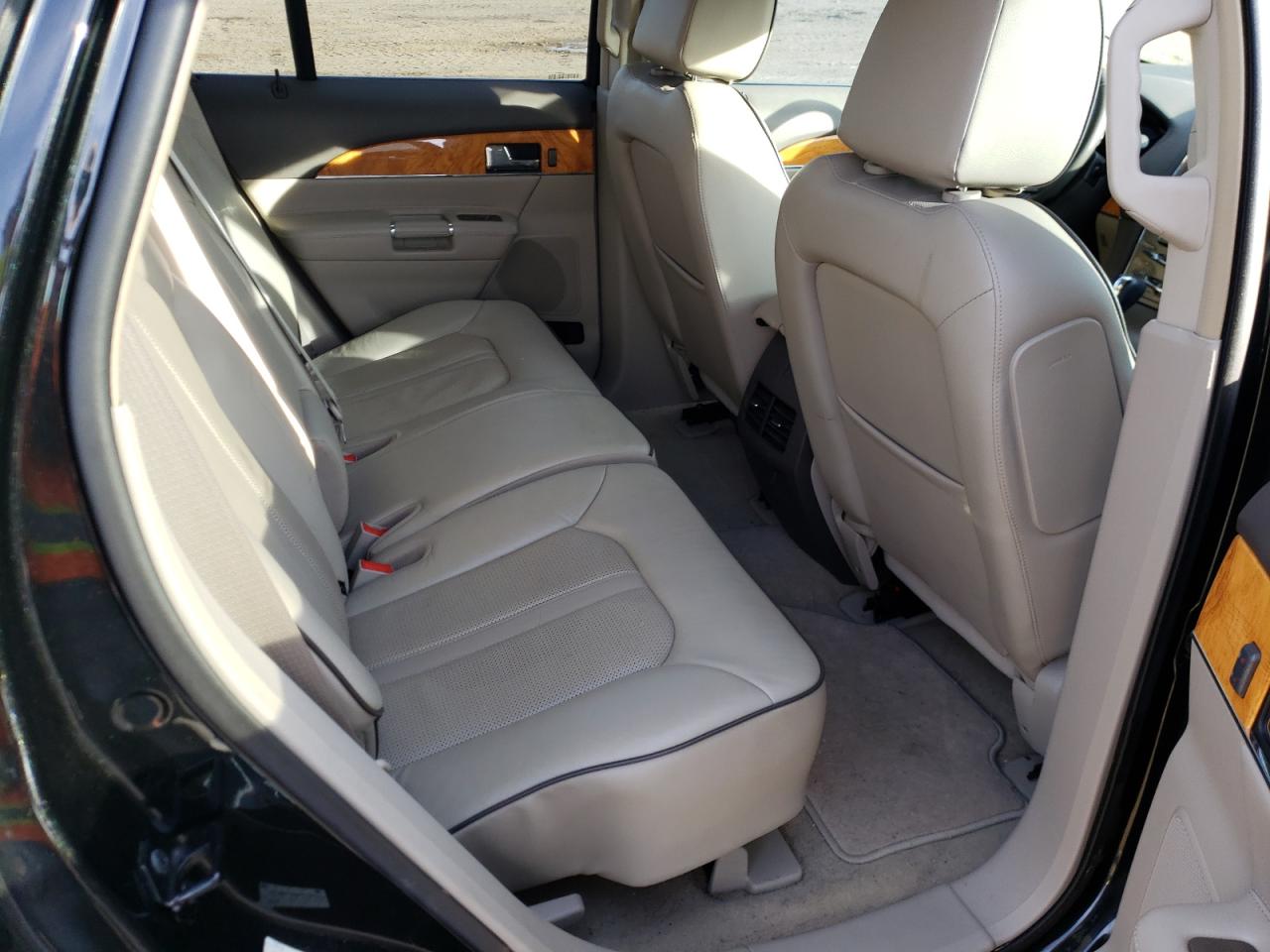 Foto 6 de la subasta – 2013 LINCOLN MKX con VIN 2LMDJ6JK9DBL24103